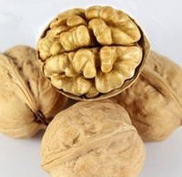核桃深加工——核桃油，核桃粉，核桃工藝品，活性炭制品(圖1)